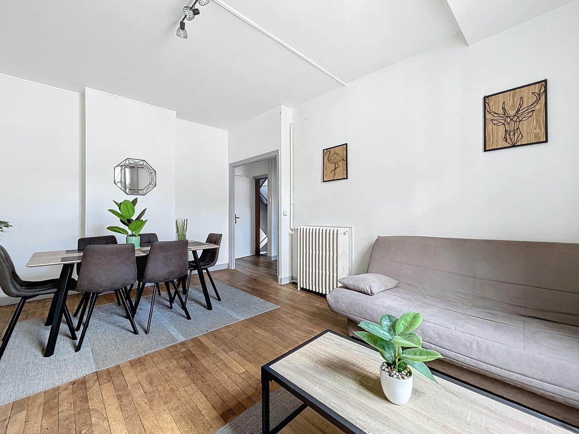 Le 3-F2 Centre Historique Apartman Montluçon Kültér fotó